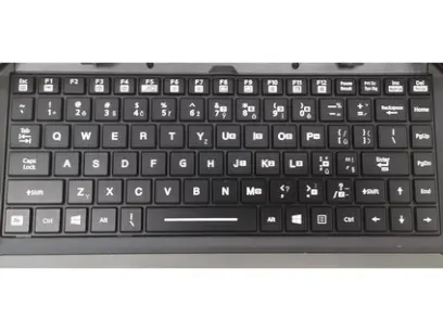 CZ rozložení kláves laserováním