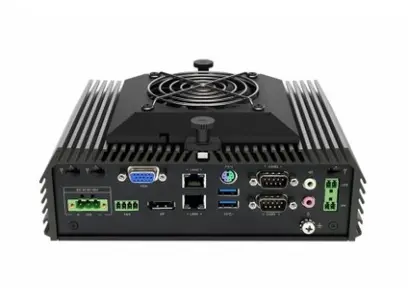 Cincoze DI-1100-i7-R10